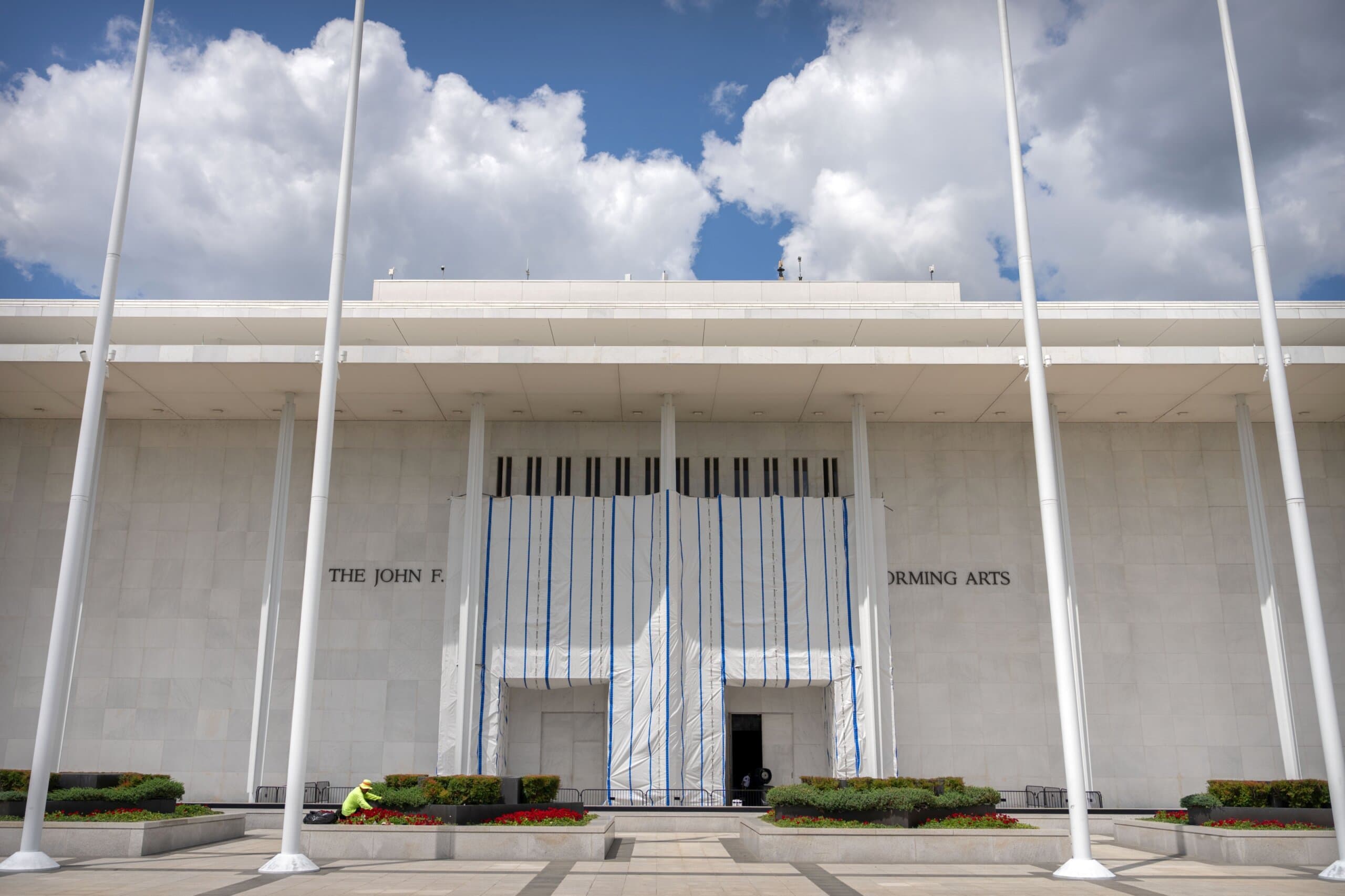 Kennedy Center board votes to add Trump’s name to the facade of the performing arts building